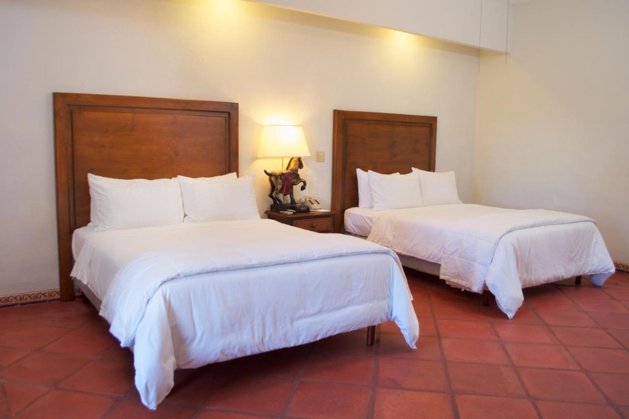 Hacienda Bajamar Hotel La Mision Phòng bức ảnh