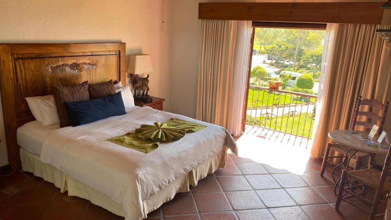 Hacienda Bajamar Hotel La Mision Phòng bức ảnh